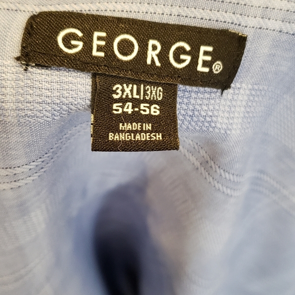 short sleeve button down - Picture 2 of 2